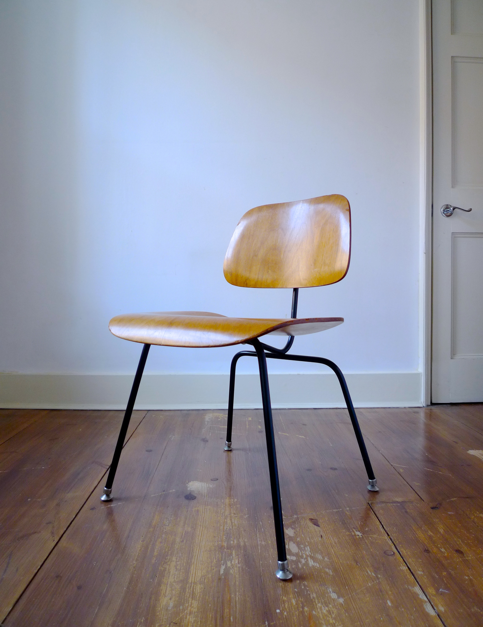 Early Charles & Ray Eames DCM Chair for Herman Miller, 1953