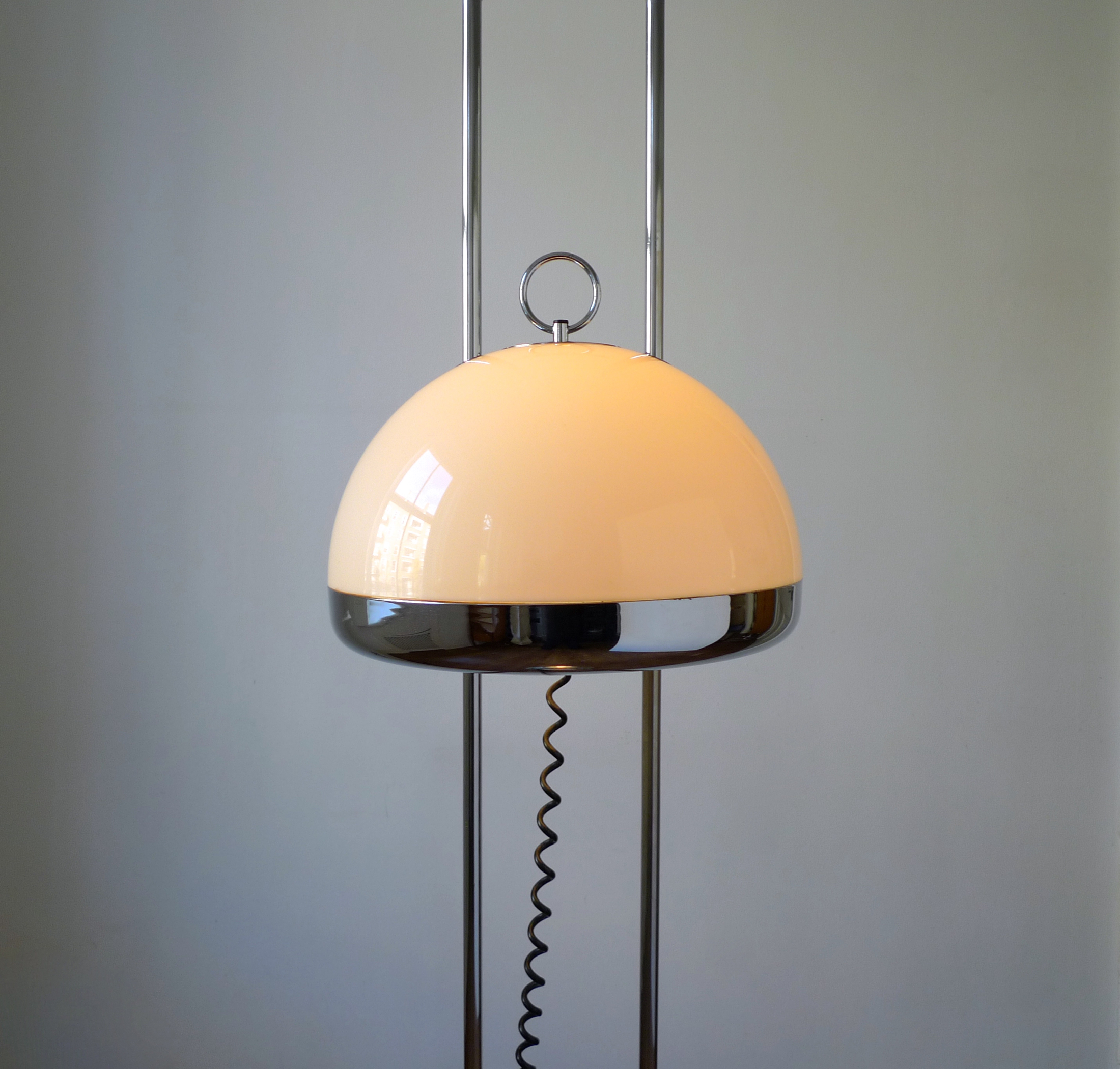 Stunning Italian Adjustable Space Age Mushroom Standard Floor Lamp, c. 1960s